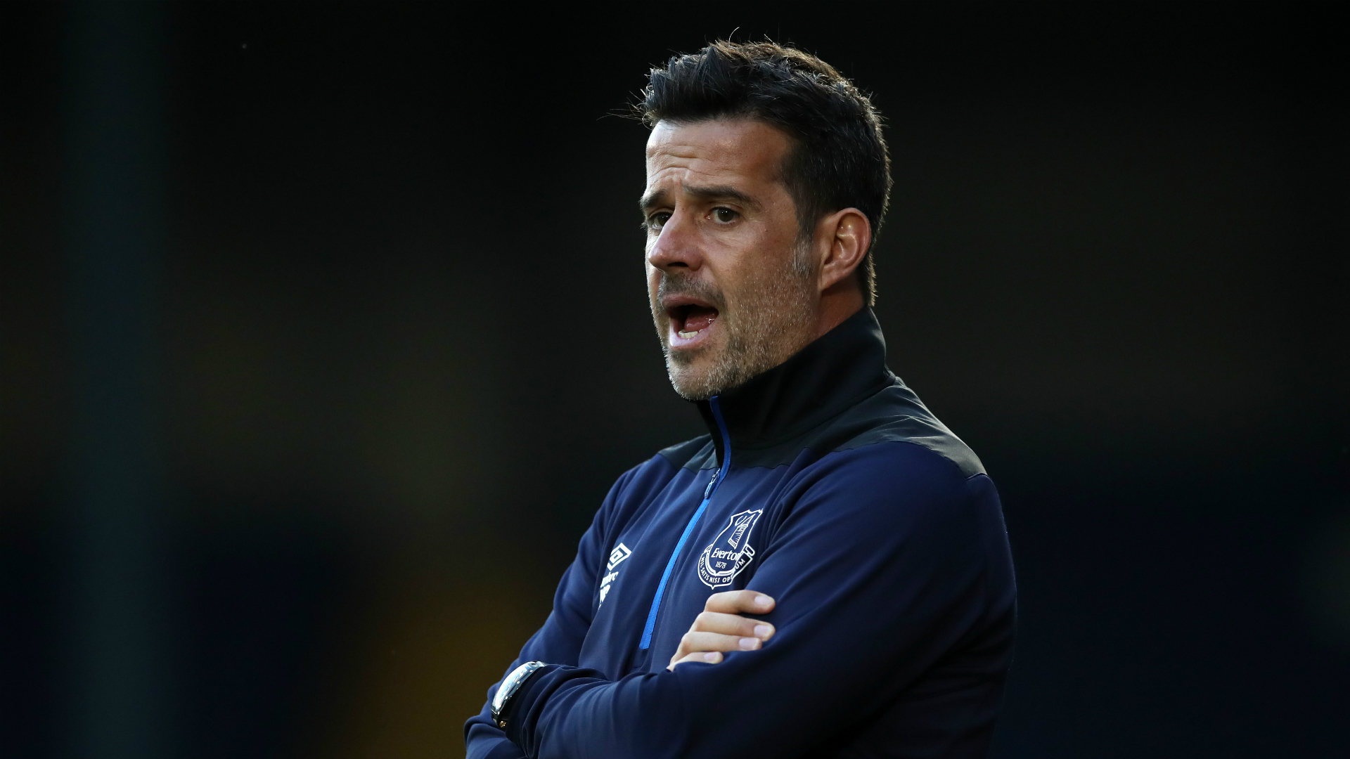 疑是一个重 疑是一个重