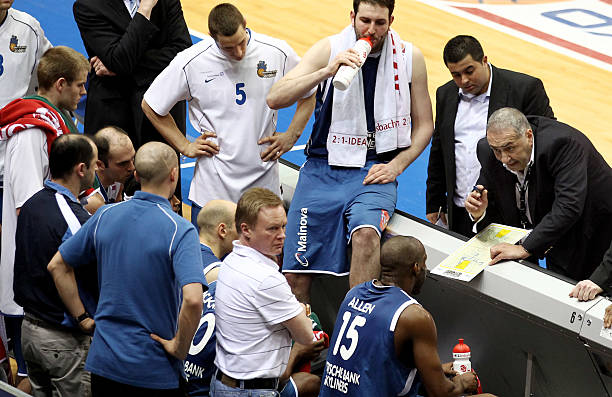 决策并执行 决策并执行